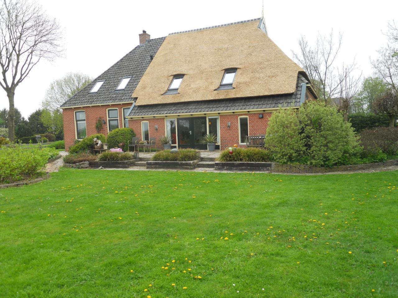 Rest En Romte Bed & Breakfast Birdaard Dış mekan fotoğraf